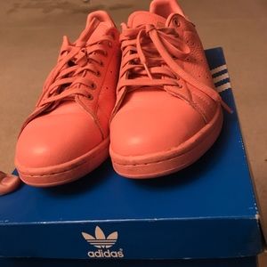 Adidas Stan Smith size 13 “salmon”